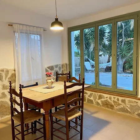 La Casita *